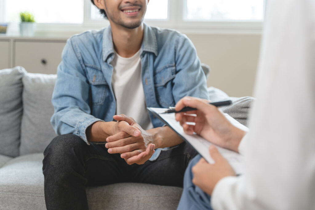 psychologist counseling to anxiety patient and giving guidance