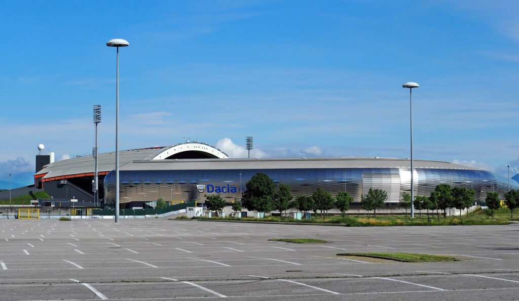 stadion view from the parking