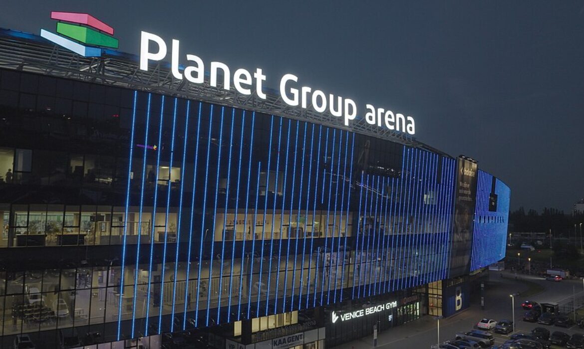 Planet Group arena by night - close view