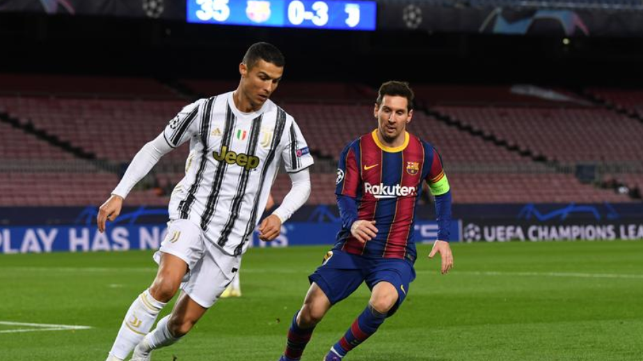 Cristiano Ronaldo against Lionel Messi in the UEFA Champions League Group Stage