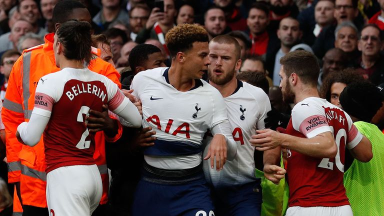 fight in a game between Arsenal and Tottenham Hotspur