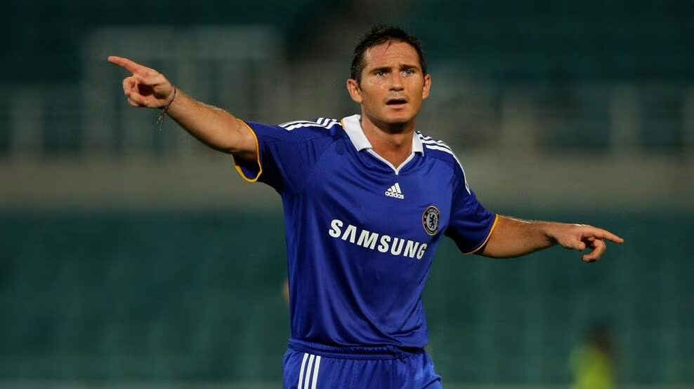 picture of Frank Lampard playing for Chelsea